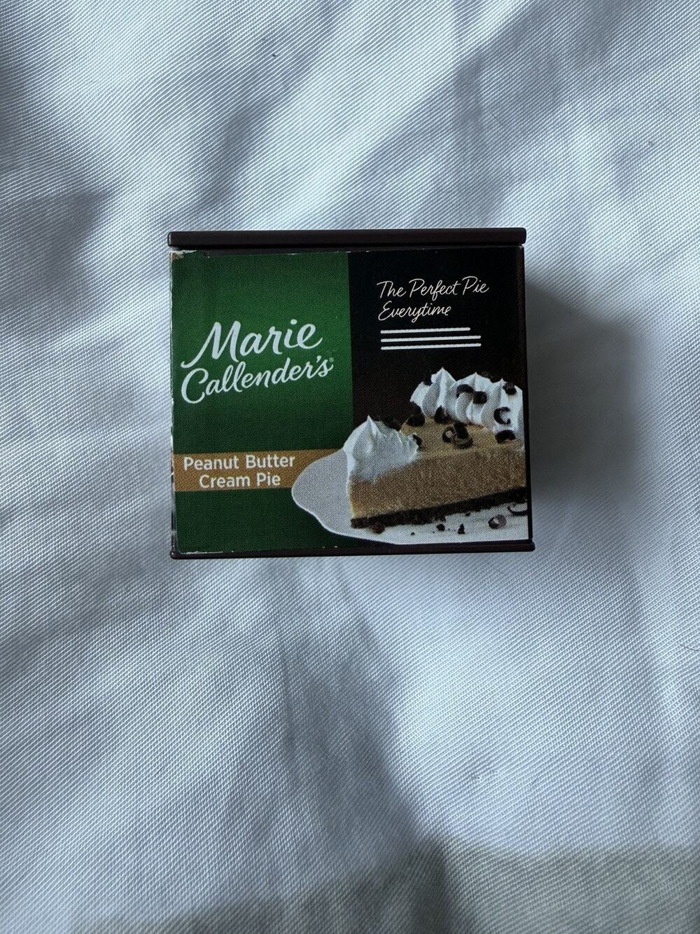 Zuru Mini Brands! Miniature Tiny Small Marie Callender's Peanut Butter Cream Pie